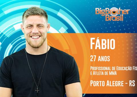  Fábio, do BBB19, participou de concurso e dançou no palco com Shakira
