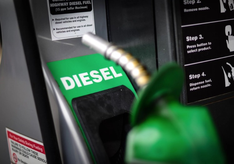Litro do diesel está mais caro hoje nas refinarias