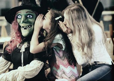 Atração inédita: Monster Ville movimenta programação de férias em shopping de Manaus