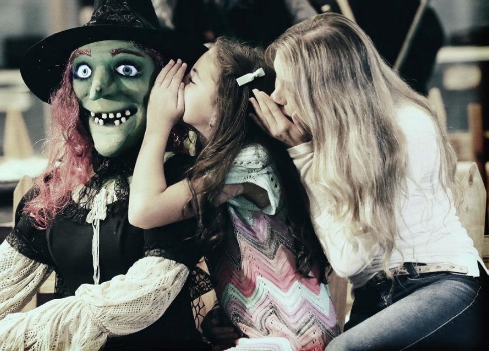 Atração inédita: Monster Ville movimenta programação de férias em shopping de Manaus