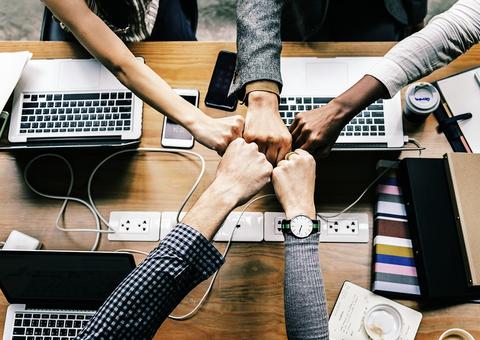 6 pequenas atitudes para mudar a sua vida profissional em 2019