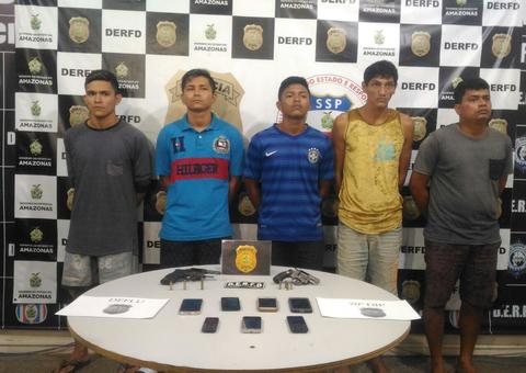 Grupo é preso pela polícia no momento em que se preparava para assaltar loteria no Amazonas 