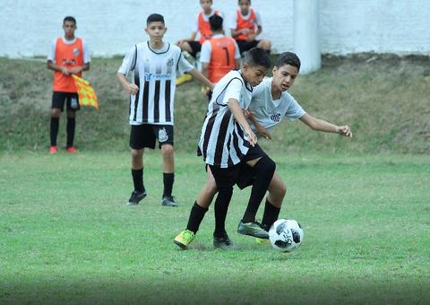 Escola de Futebol do Santos abre matrículas para 2019, em Manaus