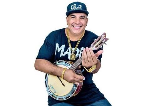 Timboca comemora a volta do Herlon, a Fera do Banjo