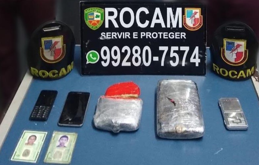 Trio é preso ao ser flagrado vendendo drogas nas redondezas de shopping em Manaus