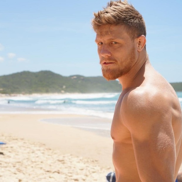   Internautas se irritam com desclassificação de Fábio no BBB19