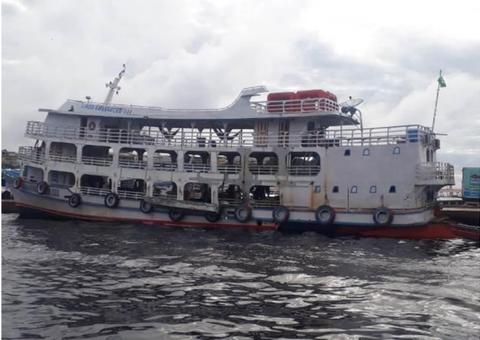Marinha apreende embarcação em Manaus após identificar tripulação não habilitada