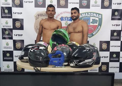 Em Manaus, irmãos são presos suspeitos de venderem capacetes roubados na OLX