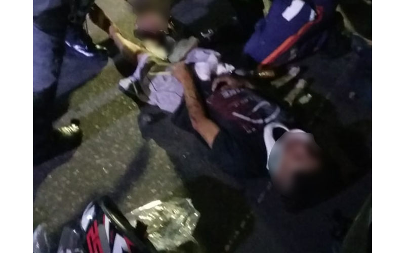 Acidente com motocicleta deixa dois feridos em avenida de Manaus