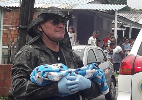 Bebê de 1 mês morre e mãe aciona a polícia em Manaus 