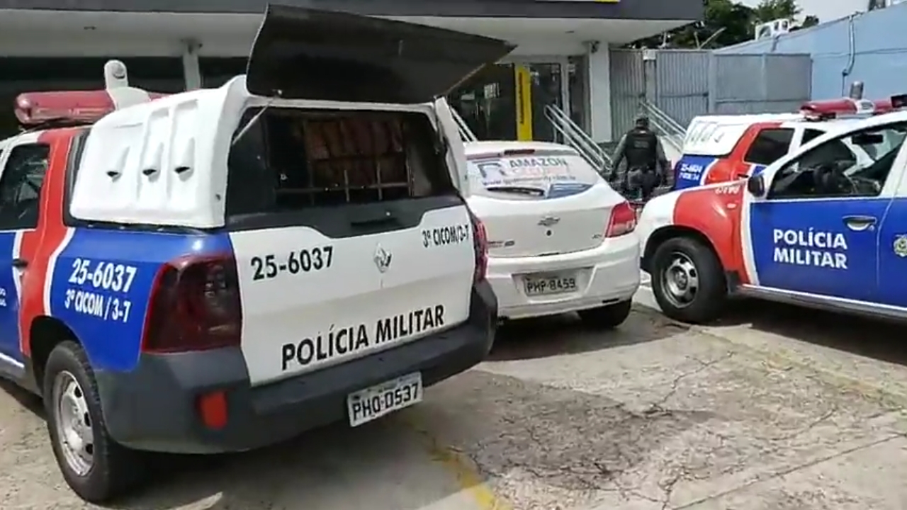 Grupo é preso em flagrante ao invadir banco para arrombar cofre em Manaus