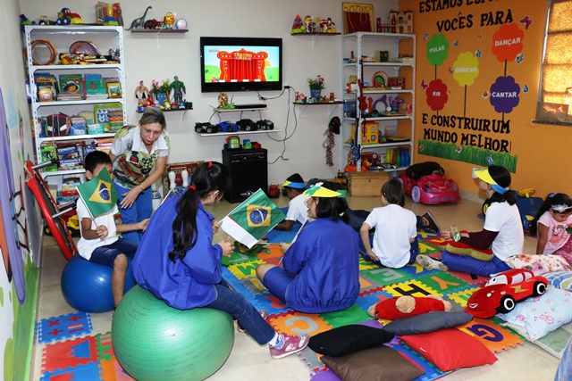 Seduc e Semed abrem matrículas para novos alunos com deficiência nesta segunda