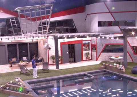 Tiago Leifert revela casa do BBB19 e fala sobre novidades; Veja fotos