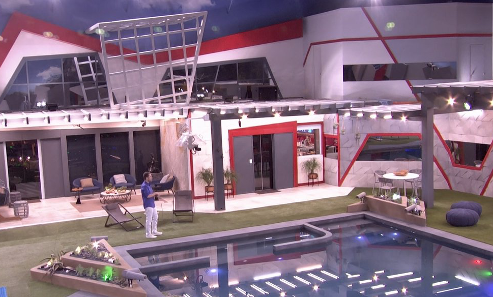 Tiago Leifert revela casa do BBB19 e fala sobre novidades; Veja fotos