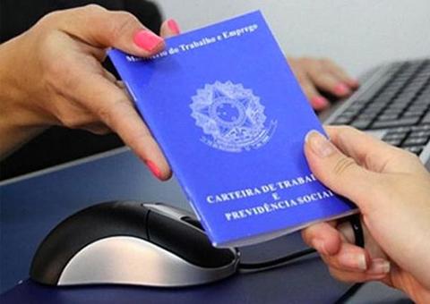 Ação itinerante realiza cadastro de refugiados e imigrantes no Sine Manaus 