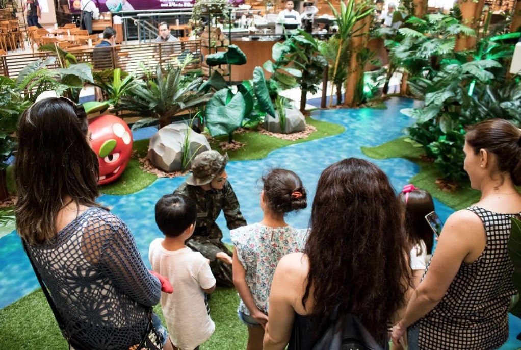 Circuito de férias em Shopping de Manaus tem piscina de bolinha e atração inédita