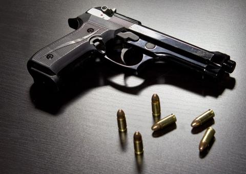 Entenda a diferença entre posse e porte de armas e o que muda com o decreto