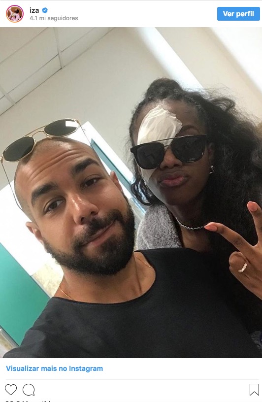 Com tampão no olho, Iza revela acidente na lua de mel: 'Uma dor horrorosa'