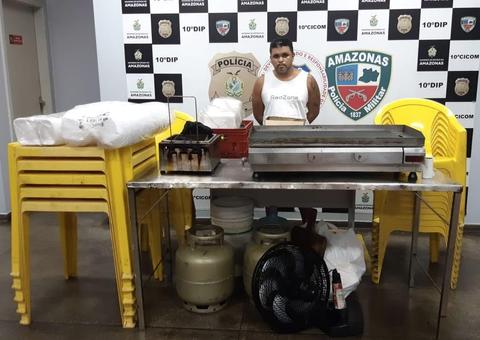 Em Manaus,  chapeiro é preso suspeito de furtar equipamentos de lanchonete onde trabalhava