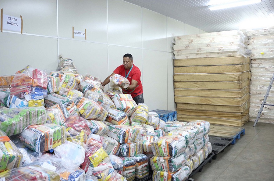 Solidariedade continua no recomeço de vida das vítimas do incêndio no Educandos