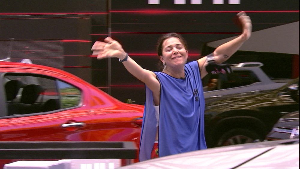 BBB19: Após 13 horas, Tereza desiste de prova pela imunidade