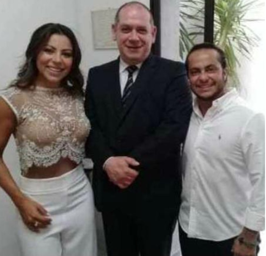 Thammy Miranda e Andressa Ferreira se casam no civil