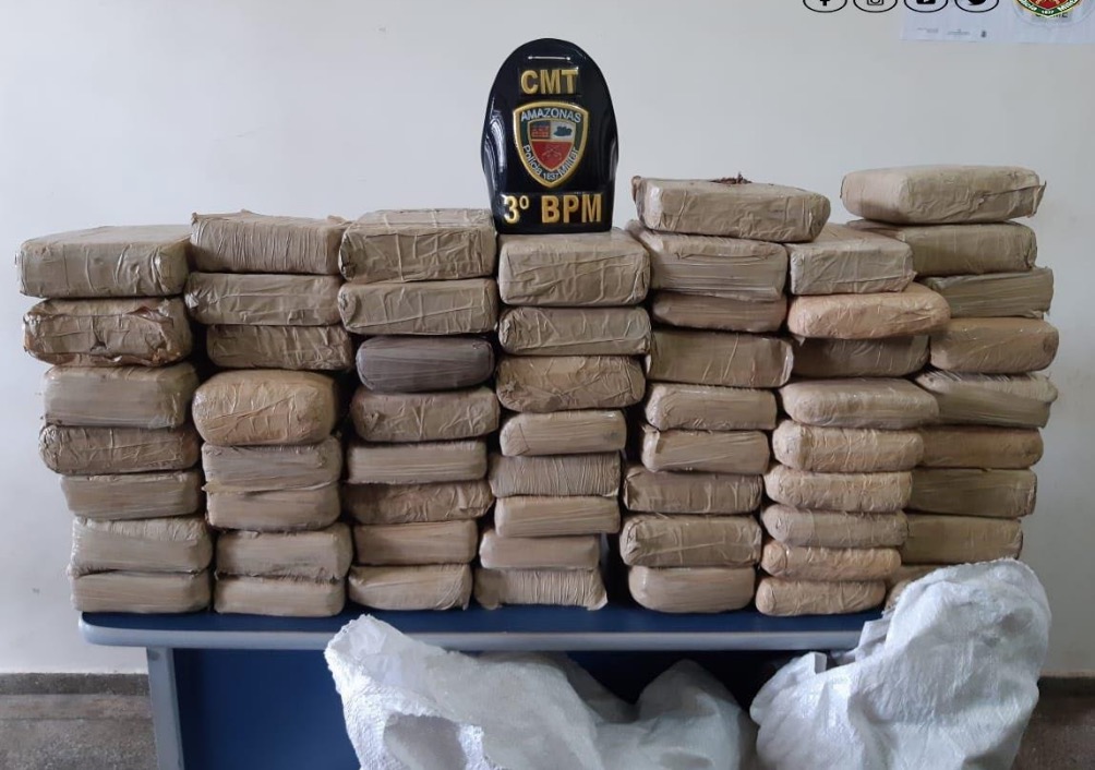 Homem é detido na própria casa com mais de 60kg de drogas no Amazonas