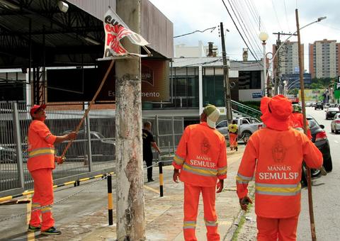 Operações de combate à poluição visual são iniciadas em Manaus