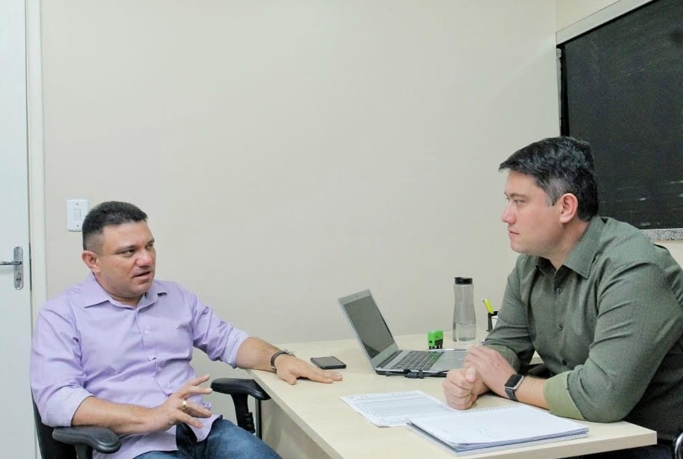 AAM alerta sobre falta de médicos para atender 600 mil pessoas no interior do Amazonas 