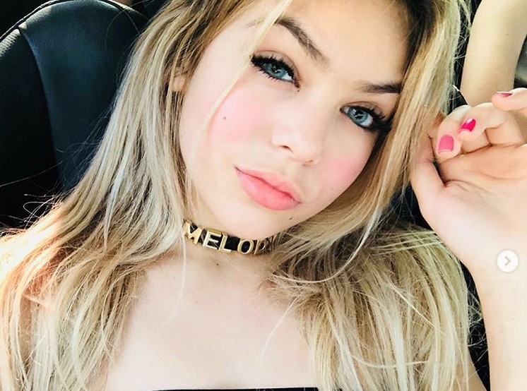 Felipe Neto entra em acordo com pai de Mc Melody