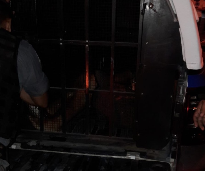 Em Manaus, suspeito de assalto é capturado e leva surra de populares