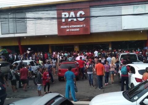 Confusão e fila quilométrica marcam edição do 'PAC Alternativo' em Manaus