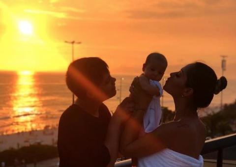 Mayra Cardi quebra silêncio após tentativa de sequestro: ‘estamos de passagem’