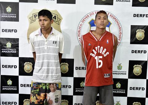 Polícia prende dupla envolvida em roubos de pelo menos 126 aparelhos celulares de lojas em Manaus 