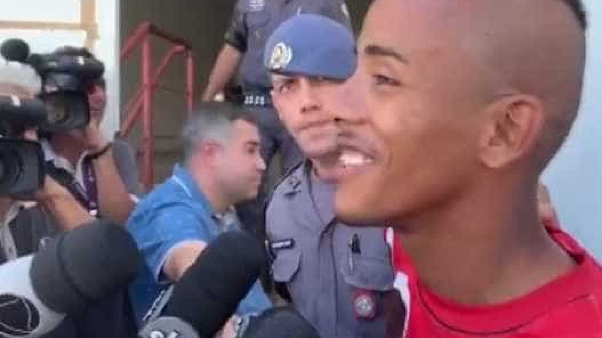 Aos risos, homem confessa ter matado e arrancado coração de travesti