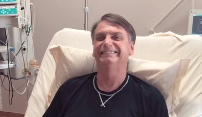 Bolsonaro vai trabalhar de dentro de hospital após cirurgia, diz general 