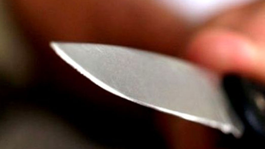 Enfurecido, garoto dá facada na cabeça de vítima durante assalto em Manaus