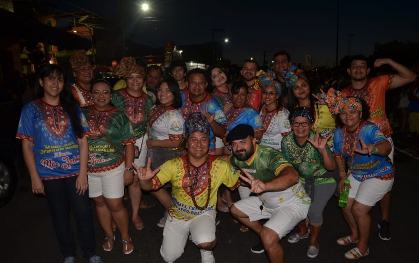 Ala de Libras leva inclusão para o desfile da Reino Unido