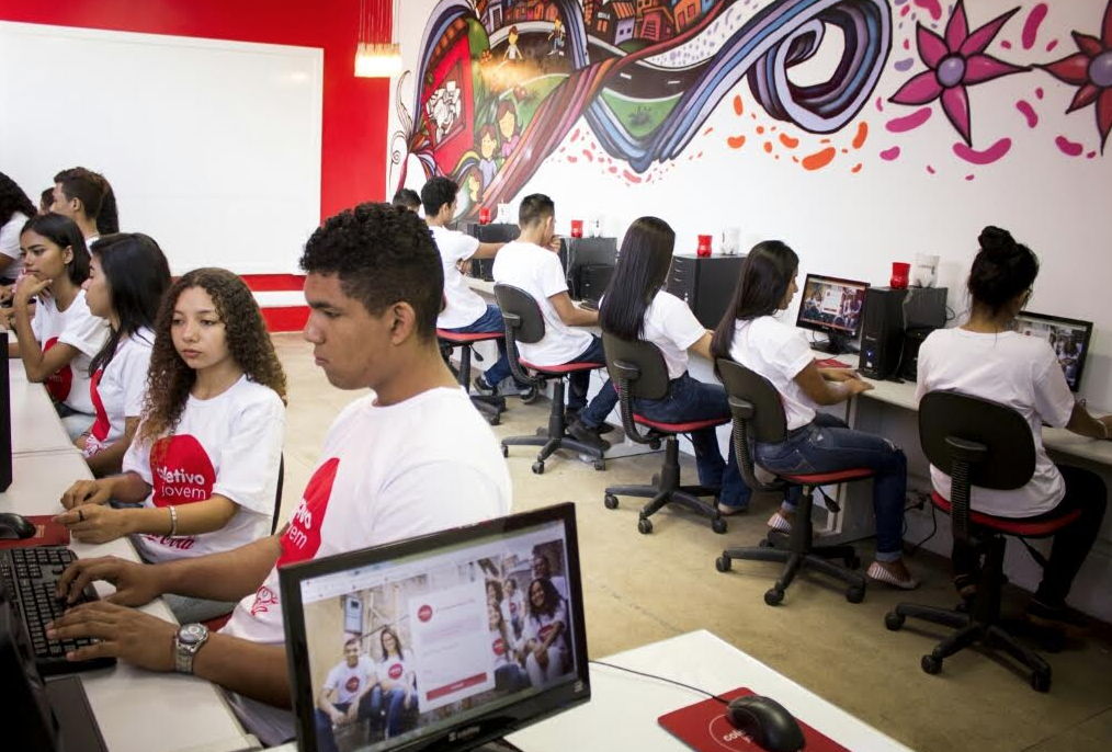 Inscrições para cursos de capacitação do Coletivo Jovem estão encerradas