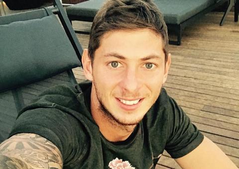 Atacante envia áudio com revelação chocante sobre avião antes de desaparecer