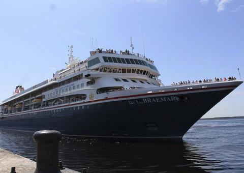 Mais de 2 mil turistas chegam a Manaus nos navios M/S Braemar e M/S Sirena