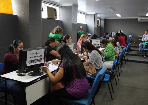 Mais de 8,8 mil candidatos estão aptos para remanejamento do Bolsa Idiomas