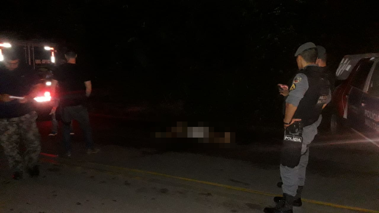 Com sinais de tortura, homem e mulher são encontrados mortos próximo à praia de Manaus