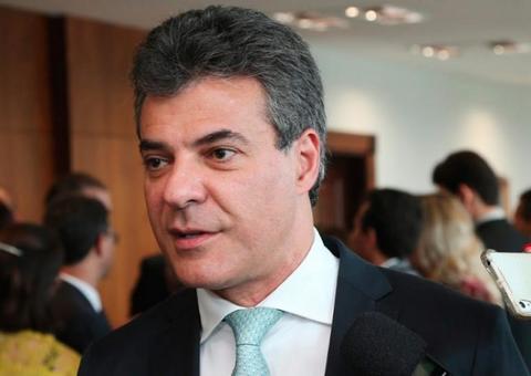 Acusado por três crimes, ex-governador do Paraná Beto Richa é preso