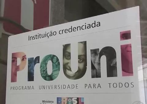 Ministério da Educação adia inscrições do ProUni e do Fies