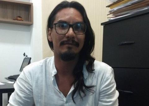 Em delegacia no Acre, ex-BBB Vanderson responde acusações de agressão