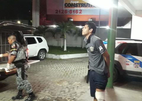 Em Manaus, homem é baleado ao trocar tiros com PM’s após denúncia