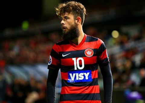 Aos 28 anos, ex-jogador do Flamengo anuncia aposentadoria e faz revelação surpreendente