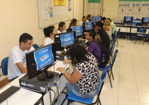 Prefeitura encerra neste domingo prazo para remanejamento do Bolsa Idiomas