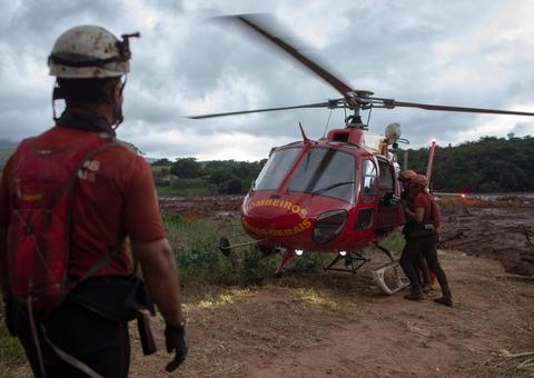 Barragem ameaça romper e buscas por vítimas são interrompidas em Brumadinho